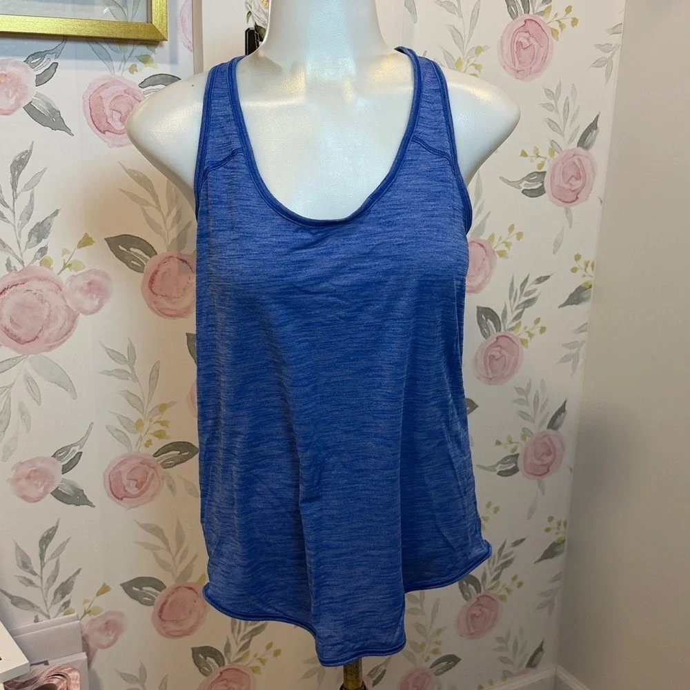 Lululemon Essential Tank Heathered Jet Stream